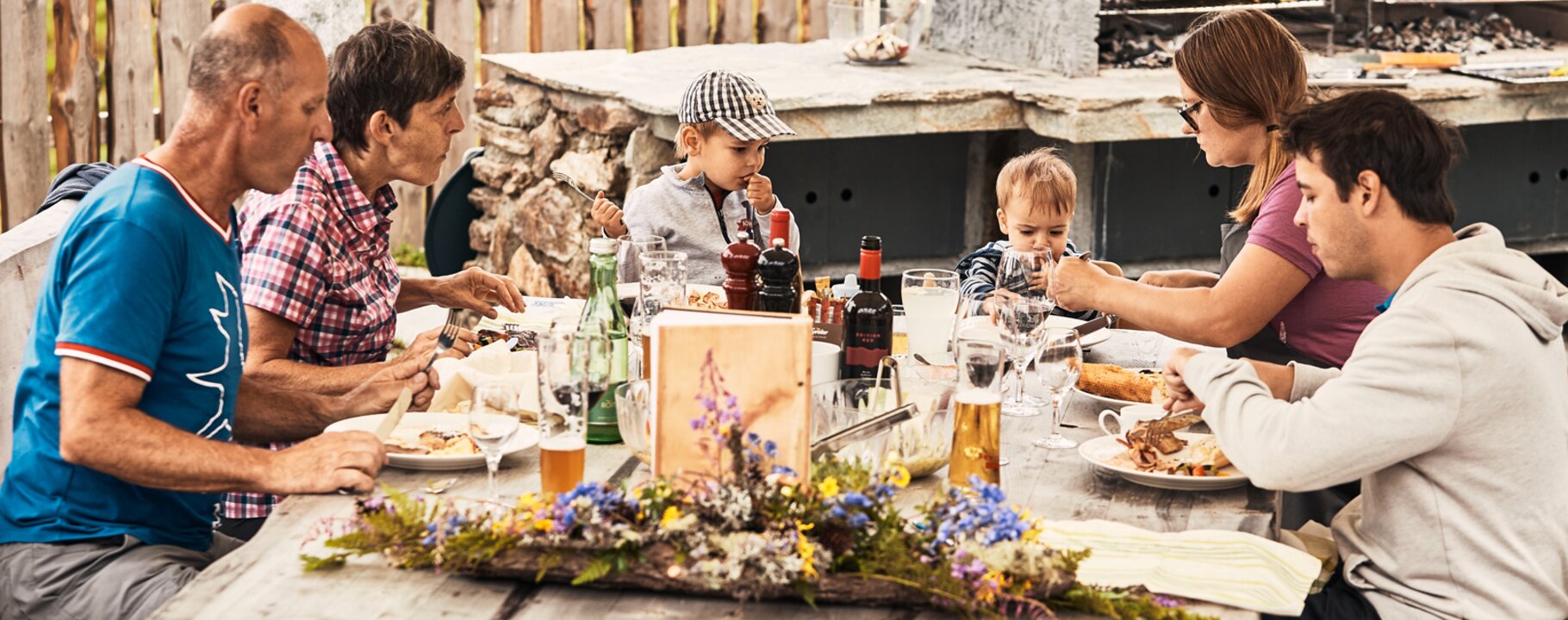 Barbecue Station Schöngampalm in Serfaus-Fiss-Ladis, Tyrol, Austria | © Serfaus-Fiss-Ladis Marketing GmbH | christianwaldegger.com