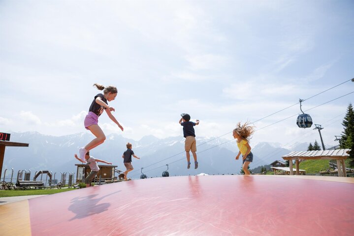 Trampoline