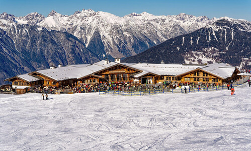 Zirbenhütte winter