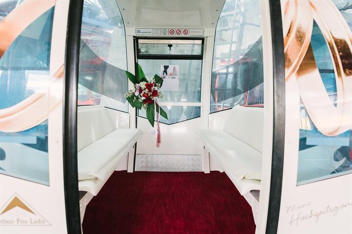 Wedding gondola