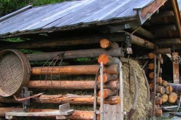 Serfauser Lauser Museum Holzhütte